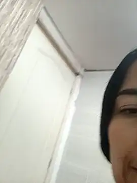 kimbadazz online show from February 17, 3:15 am