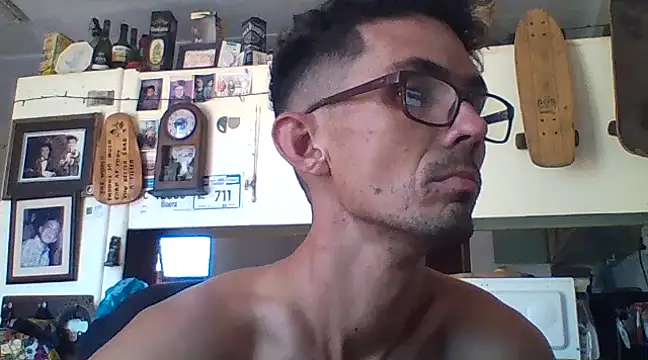 Invisibledickman online show from February 8, 10:07 am