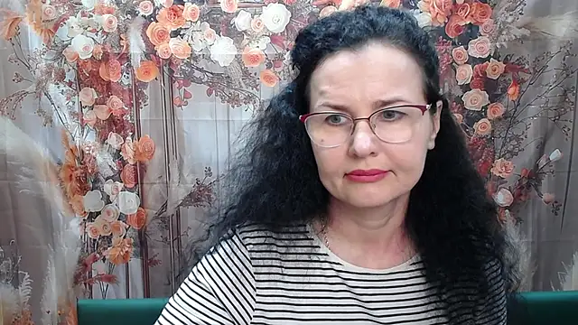 Miroslava Happi online show from April 17, 5:54 am