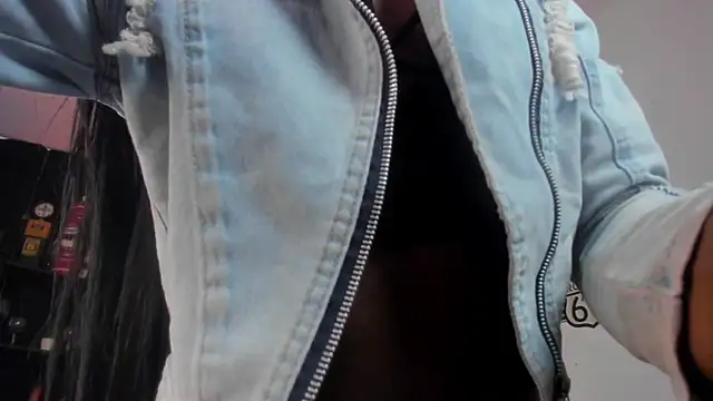 anuvyz miller  online show from April 1, 12:50 pm