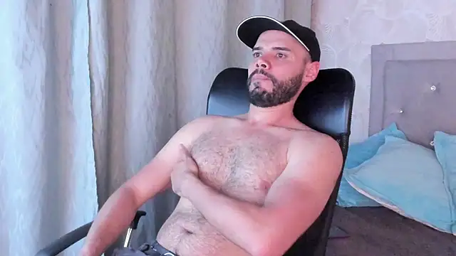 Luke Diaz7 online show from March 20, 7:35 pm