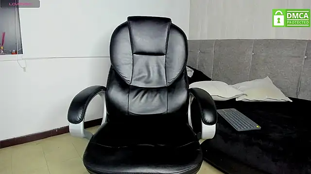 Luke Diaz7 online show from September 25, 6:06 am