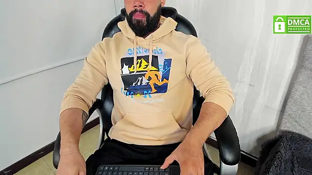 Luke Diaz7 online show from January 14, 12:05 am