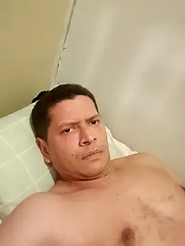 machoactivo1 online show from February 12, 2:35 am