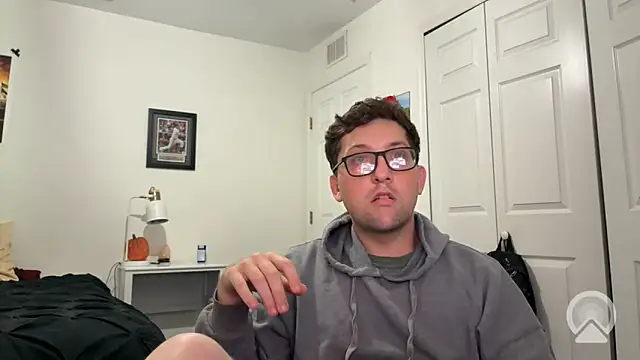 Milflover96 online show from May 17, 2:42 am