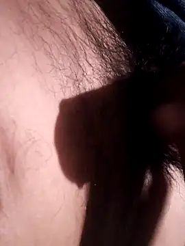 Snapshot of oktlicogedor chatting on March 23, 5:11 am oktlicogedor online show from March 23, 5:11 am