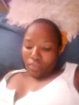 Coco Nile online show from June 17, 8:28 am
