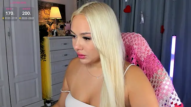  Loneve   online show from August 5, 3:26 pm