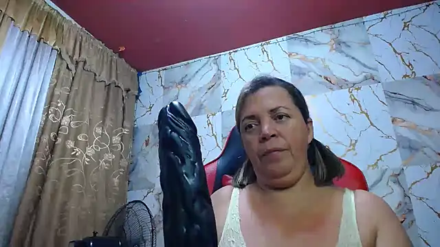 alina maturehot online show from November 24, 9:53 am