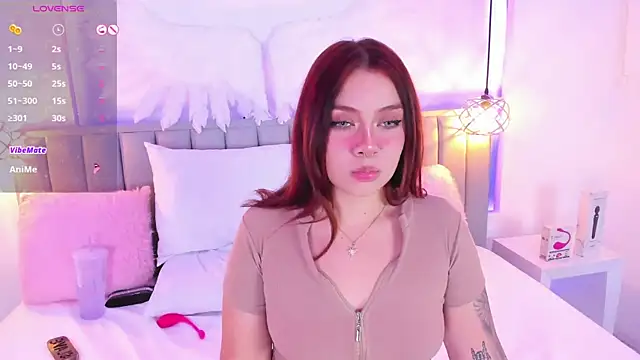 isolari  online show from December 19, 7:40 am