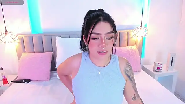 isolari  online show from January 4, 4:33 am