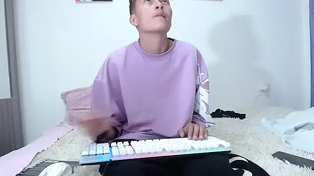 duo peludoo online show from October 31, 3:18 am