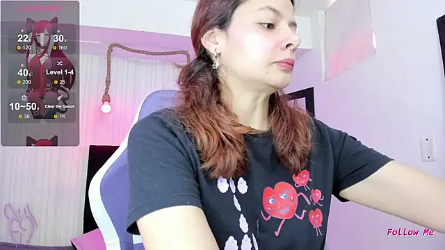 Snapshot of nicky_angel1 chatting on April 27, 8:18 pm nicky angel1 online show from April 27, 8:18 pm