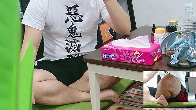 YARASERO-kun online show from December 21, 5:58 am