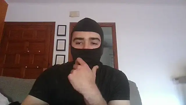 Snapshot of ESCOMOFUC chatting on February 14, 11:21 am ESCOMOFUC online show from February 14, 11:21 am