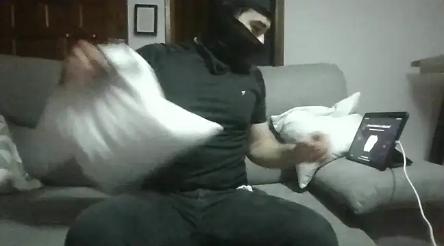 Snapshot of ESCOMOFUC chatting on February 26, 11:59 pm ESCOMOFUC online show from February 26, 11:59 pm