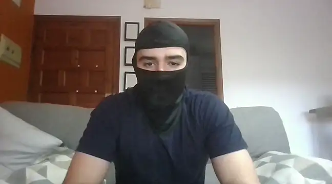 Snapshot of ESCOMOFUC chatting on March 4, 4:20 pm ESCOMOFUC online show from March 4, 4:20 pm