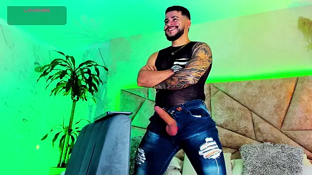 DickGriffith  online show from October 29, 10:28 am