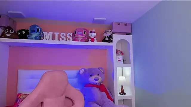 Snapshot of miss___megan chatting on January 10, 9:44 am miss megan online show from January 10, 9:44 am