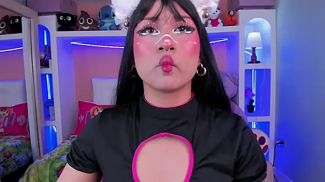 Snapshot of miss___megan chatting on March 2, 2:03 am miss megan online show from March 2, 2:03 am