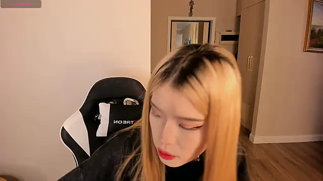 Snapshot of Pakk_Minni chatting on March 19, 11:06 am Pakk Minni online show from March 19, 11:06 am