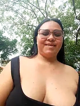 promiscuous-indecent-momm online show from March 8, 6:12 pm