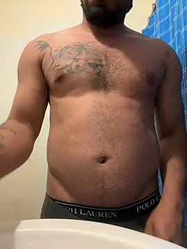 Snapshot of guajiro276565 chatting on February 12, 12:16 am guajiro276565 online show from February 12, 12:16 am