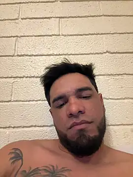 Snapshot of guajiro276565 chatting on February 16, 12:30 am guajiro276565 online show from February 16, 12:30 am