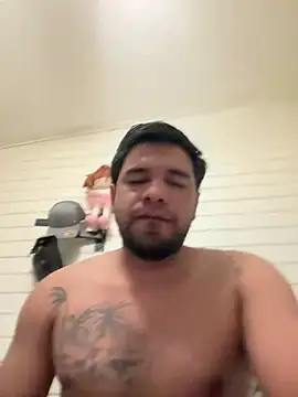 Snapshot of guajiro276565 chatting on March 11, 1:26 am guajiro276565 online show from March 11, 1:26 am