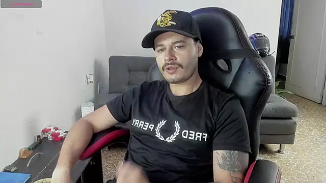 ragnar lothbrok777 online show from November 30, 4:55 pm