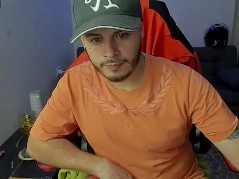 ragnar lothbrok777 online show from April 15, 5:47 am