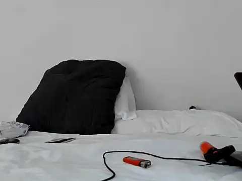 Iscariot19 online show from February 10, 8:35 pm