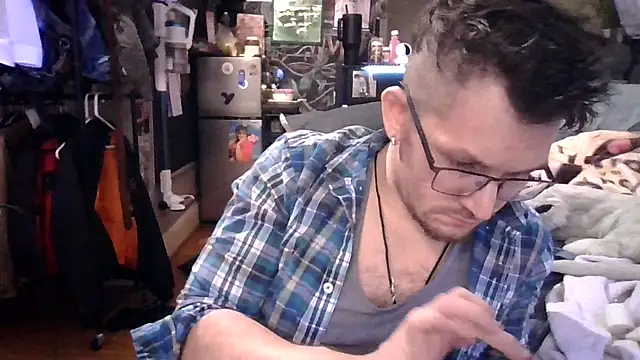 Sk00byJaXxX212 online show from January 7, 3:42 am