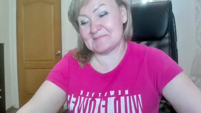 Victoria secrets  online show from June 3, 6:02 pm