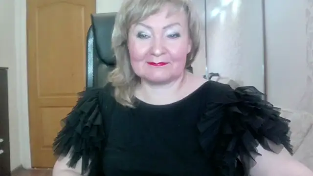 Victoria secrets  online show from June 6, 5:34 am