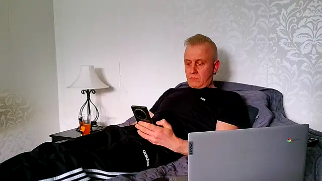 Teemu online show from June 18, 3:05 pm