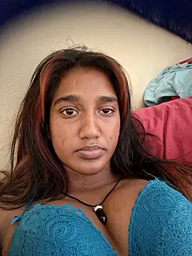 indianpink lips online show from February 18, 11:17 am