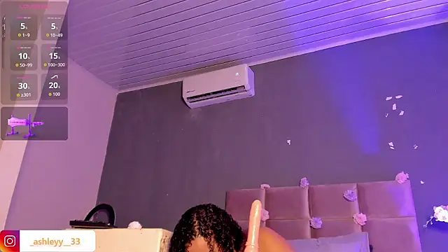  Ashley 33 online show from March 11, 8:15 pm