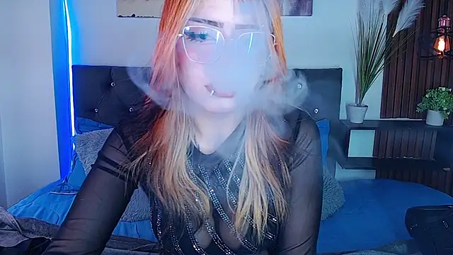 Snapshot of fyreandfox_ chatting on July 8, 7:40 pm fyreandfox online show from July 8, 7:40 pm