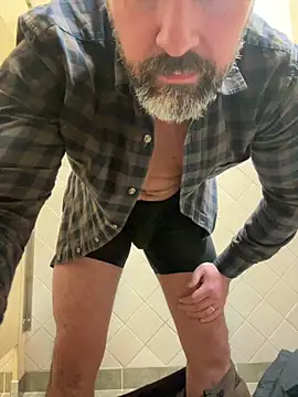 plaintreebull online show from February 9, 9:52 pm