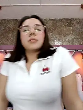 EmmaSulivan online show from January 5, 5:27 pm