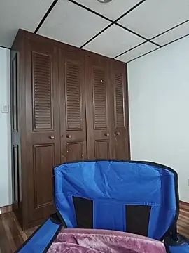 EmmaSulivan online show from February 18, 12:06 am