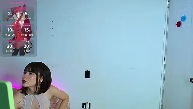 Peach Rose  online show from March 27, 12:38 am