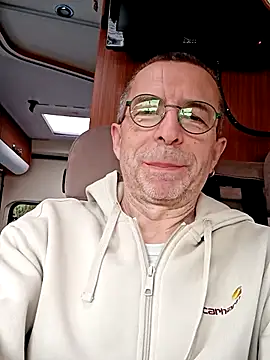 Xavspank2 online show from April 4, 7:17 am