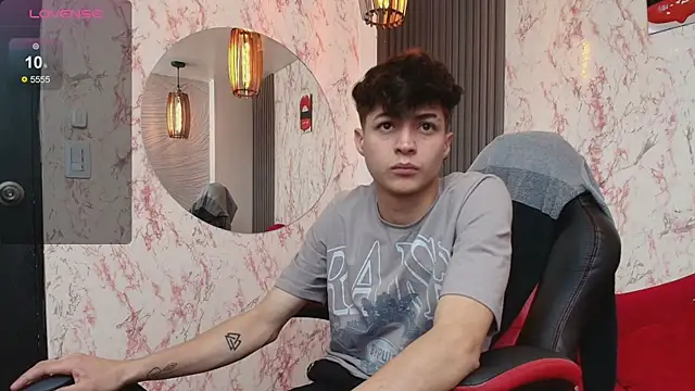 stonne69 online show from May 24, 2:33 pm