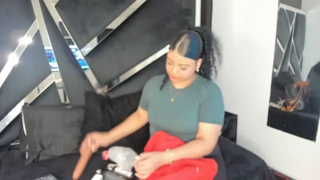 Rubyxht online show from September 15, 12:38 pm