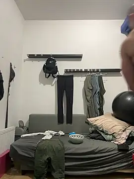 pesyelisa online show from March 1, 9:15 pm