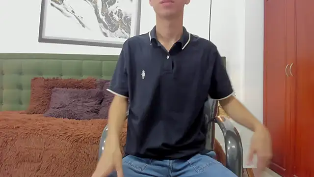 Snapshot of Johann_sex chatting on January 10, 5:15 pm Johann sex online show from January 10, 5:15 pm