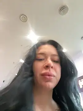 AlishaPrettyBlade online show from February 26, 5:28 am