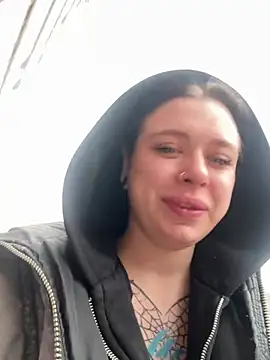 AlishaPrettyBlade online show from April 3, 8:12 am